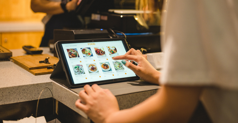 Nation’s Restaurant News study: 9 in 10 restaurant operators likely to increase investment in technology this year