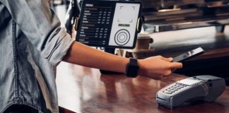 How Restaurants Can Streamline Expense Management with Virtual Credit Cards for Employees