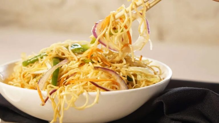 Indo-Chinese cuisine makes a splash in US dining